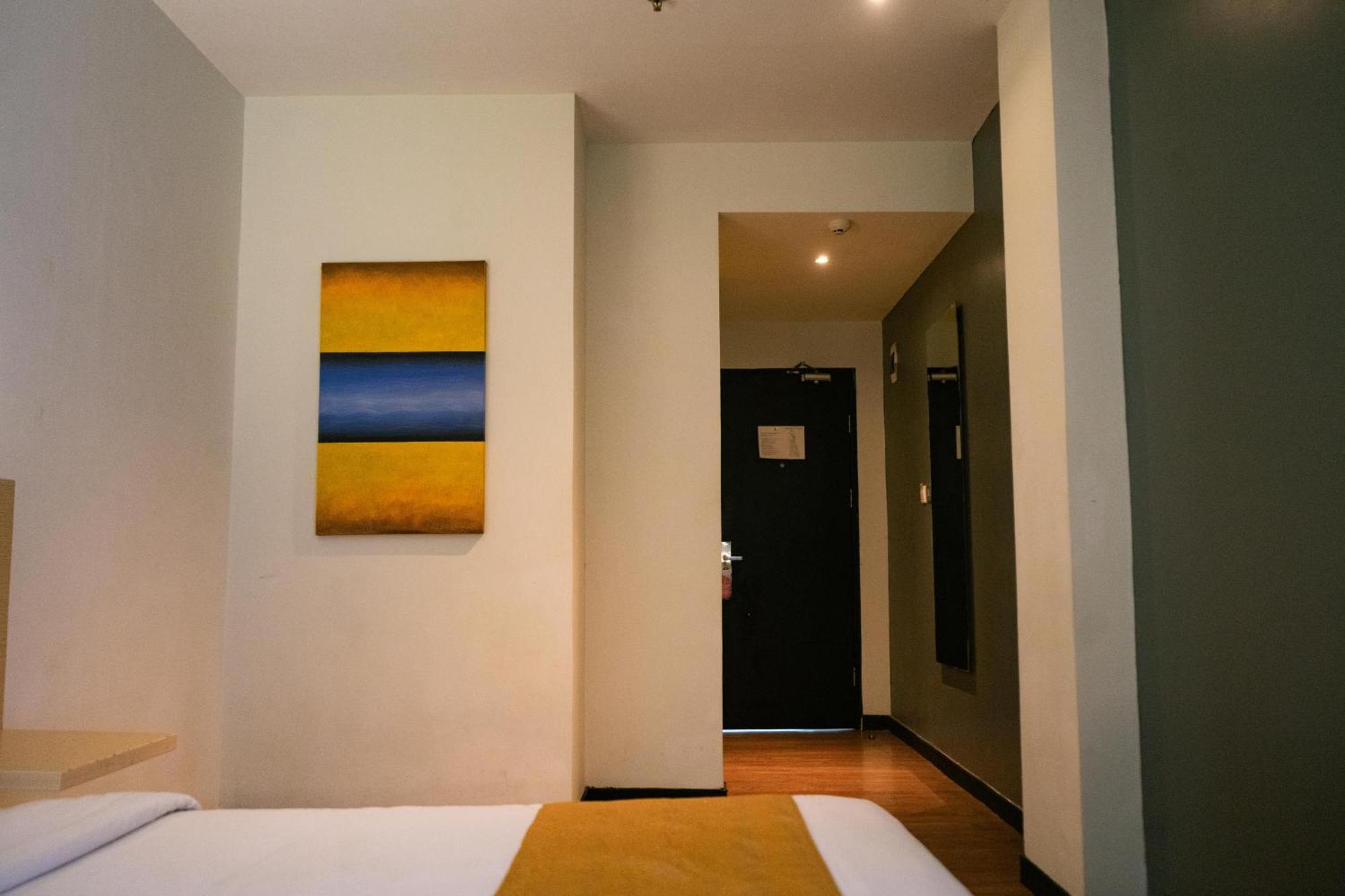 Yunna Hotel Lampung Bandar Lampung Exterior photo